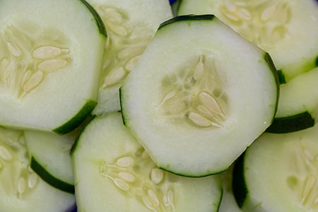 storing cut cucumbers