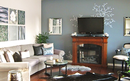 a great cozy living room idea is to use accent walls or two-tone walls when painting