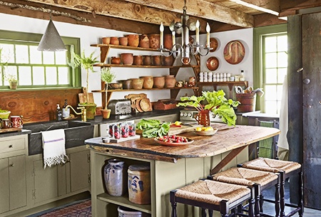 the farmhouse kitchen decor styles are very relaxing and down to earth
