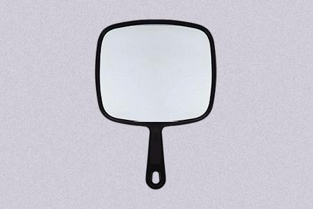 one of the oldest types of mirrors are nothing else than handheld mirrors