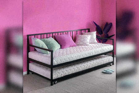 if you are looking for effective bed alternatives for guests, try day beds!