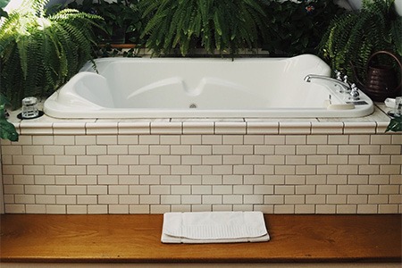 jacuzzis are perfect bathtub alternatives that are also providing some additional benefits like joint & muscle relaxation