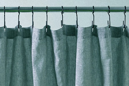 simple natural linen curtains are great alternatives to shower curtains with their classy look