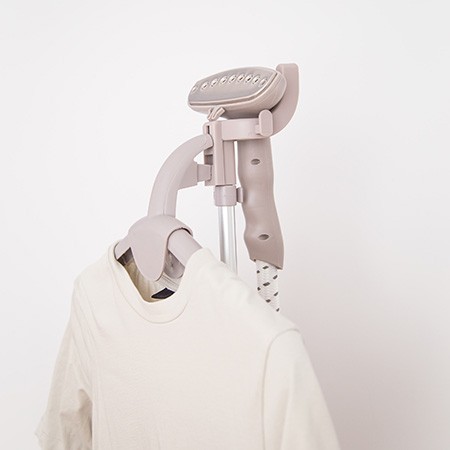 do you always ask yourself how to iron without an ironing board? - the answer is using a clothes steamer