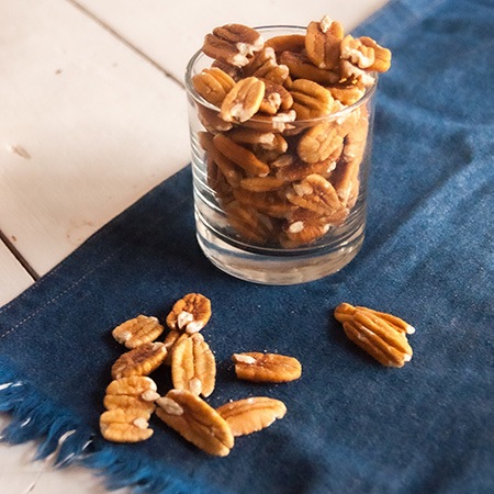 if you seek easy to grow kinds of pecans, you must go with amling pecans