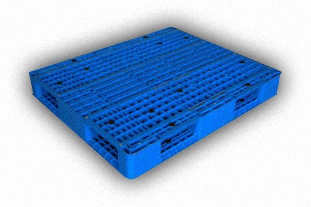 some pallet styles, like double face pallets, are specially designed to eliminate the risk of collapse and damage items during the transportation