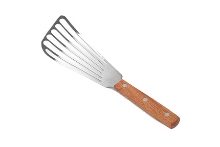 fish spatulas are one of the most used spatula types