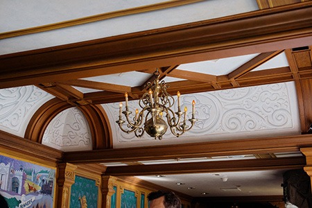 one of the most popular ceiling molding types is nothing else than solid wood crown molding