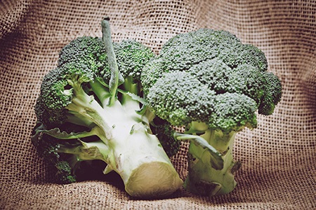 some different types of broccoli, like amadeus broccoli, can sprout a large flower with lots of side shoots