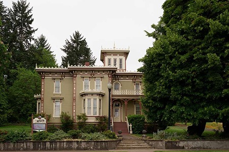 italianate mansions