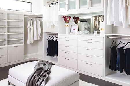 white closet color scheme