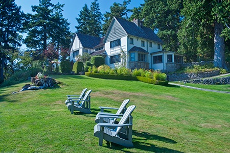 if you are wondering why are adirondack chairs so expensive and loooking for ways to save money when buying adirondack chairs, check out this list!
