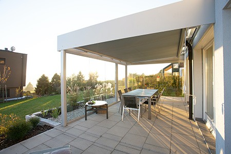 how tall should a pergola be?