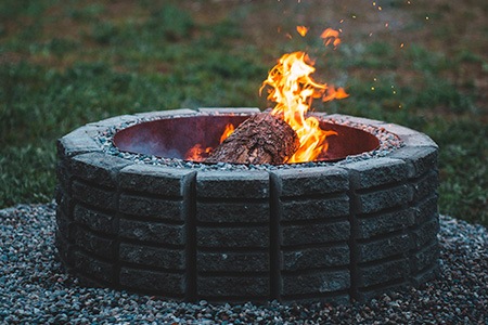 wood fire pit won't stay lit