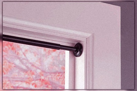 spring tension rods are considered to be renter-friendly curtain rods