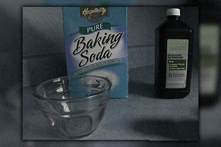 how to get hair dye off wood floors? you can mix hydrogen peroxide & baking soda to remove the stain!