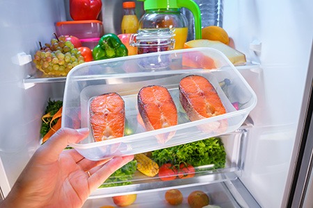 when can you put food in a fridge after being turned off?