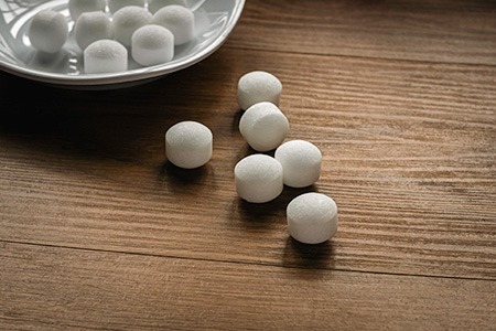how to handle & store mothballs? how many mothballs to use in a garage?