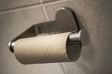how much will a toilet paper holder hold and does it fit the diameter of a toilet paper tube?