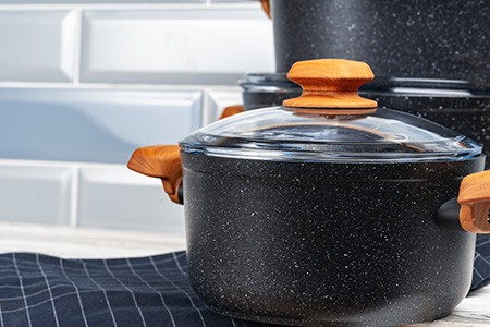what is a ceramic cookware? can ceramic go in the oven? you can find all of the answers regarding ceramic cookware and ovens here in this article!