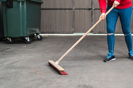 How To Get Rid Of Flies In A Garage In 9 Easy Ways Worst Room   Deep Clean The Garage 