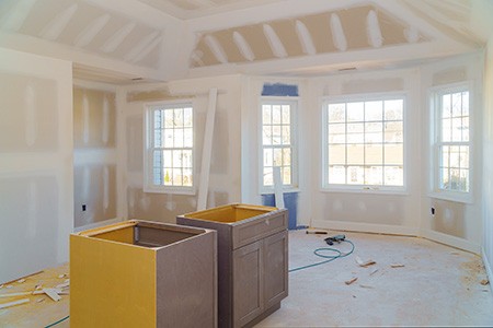 how much weight can drywall hold? here are some tips for installing heavy items on drywall to learn it!
