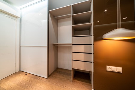 how deep is a standard walk-in closet? the typical depth of a closet that you can walk into is between 24 and 36 inches