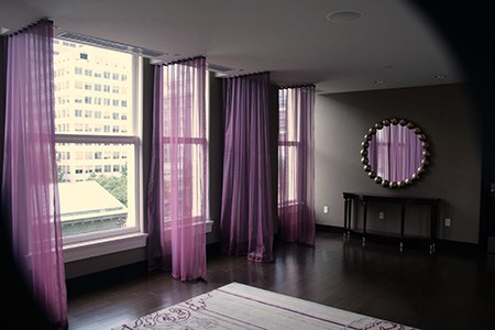 how to dress a window without curtains? you can use ribbon window treatment