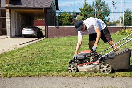 here are the key takeaways on how to store a lawn mower outside