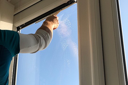 preparing your windows for aluminum foil installation