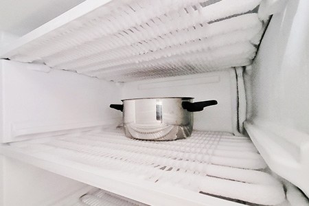 how do i stop my fridge from freezing issues