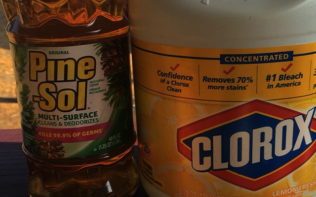 can you mix pine-sol and bleach thumbnail