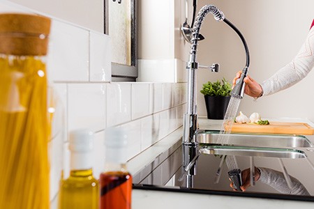 key takeaways regarding sink sprayer connection types